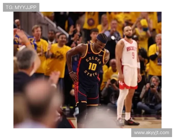 巴特勒半场表现依旧全面17分钟贡献12分2板3助2断展现实力